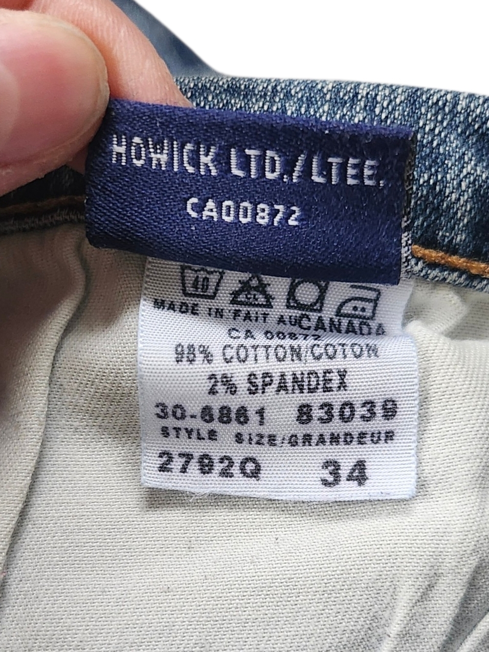 Vintage Ikeda Jeans 34x32 Made in Canada | Classic Straight Leg DenimVintage - Picture 13 of 13